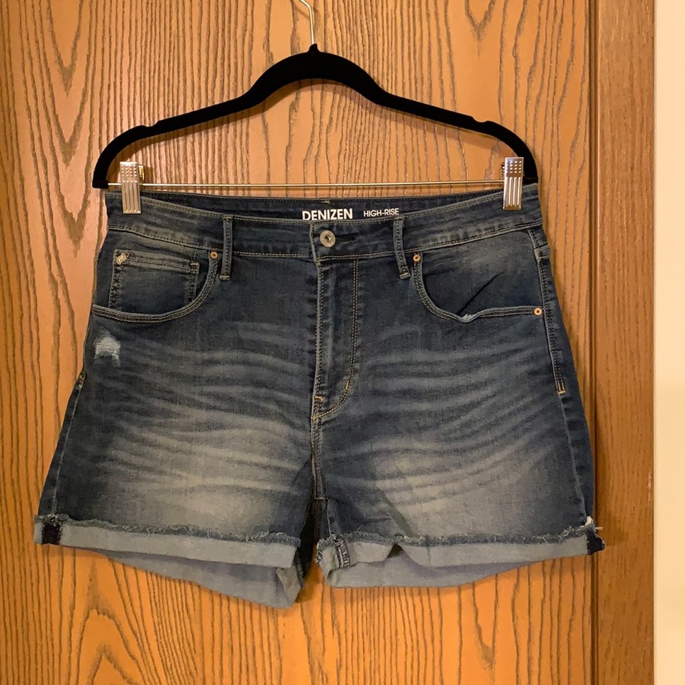 Denizen from Levi’s shorts